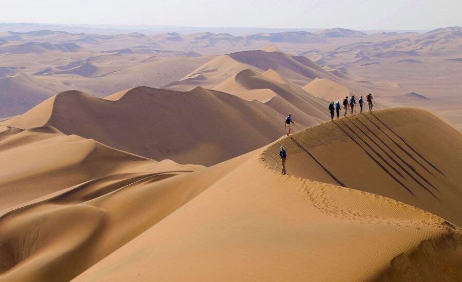 این بیابان ایرانی را الماس بیابانهای جهان مینامند این بیابان ایرانی را الماس بیابانهای جهان مینامند