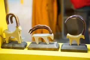 نمایش سفال‌های پیش از تاریخ ویژه معلولان درغرفه خوزستان نمایشگاه گردشگری تهران