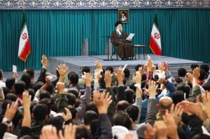  انتخابات ضعیف باشد همه ضرر می‌کنند