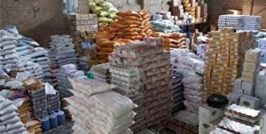 نظارت بر واحد های توزیع کننده کالاهای اساسی در بازار خوزستان