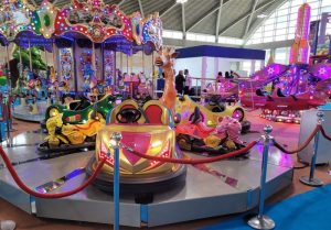 نجات ۲۵ دانش‌آموز ‌آبادانی‌ گرفتار در شهربازی