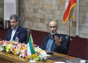 ضرورت روزآمدسازی دانش و اطلاعات مدیران مناطق نفتخیز جنوب / آموزش های راهبردی مدیران مدنظر مدیریت توسعه قرار گیرد