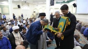 استقبال از خدام حرم رضوی و تجلیل از دختران شاغل در شرکت نفت و گاز کارون