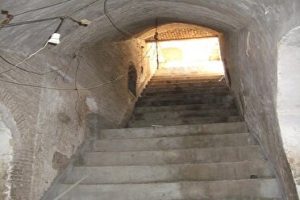 شوادان یا شبستان جایی برای پناه بردن مردم خوزستان از گرما به زیر زمین