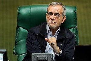 ایده بنزینی پزشکیان؛ لیتری ۲۰ هزار تومان در بازار آزاد و به نفع فقرا