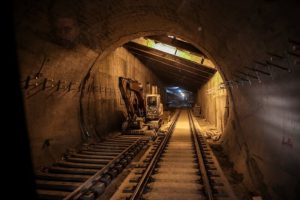 عملیاتی شدن تفاهم‌نامه قطار شهری اهواز قبل از شروع کار دولت جدید