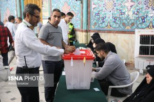 خوزستانی‌ها ساعات ابتدایی پای صندوق‌های رای بیایند