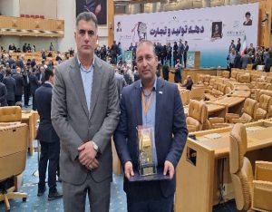 انتخاب دو واحد نمونه ی صنعتی و تولیدی از خوزستان