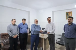 بمناسبت گرامیداشت روز پزشک برگزار شد؛ تجلیل مدیرعامل نیشکر هفت‌تپه از پزشک این شرکت