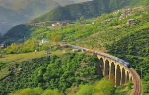 مسیر تهران تا شیرگاه را یک دل سیر ببینید؛ راه‌اندازی دوباره قطار گردشگری