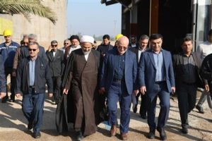 بازدید رییس و اعضای کمیسیون اصل ۹۰ مجلس از تاسیسات شرکت نفت و گاز کارون