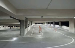 پارکینگ طبقاتی طالقانی اهواز آماده بهره‌برداری است