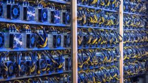 کشف و جمع آوری ۴۷ دستگاه استخراج رمزارز غیرمجاز در اهواز