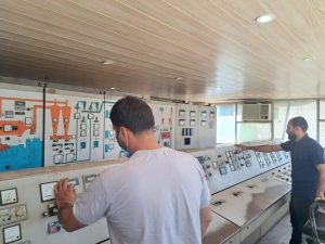 تولید در کارخانه خوراک دام هفت‌تپه پس از دو سال وقفه