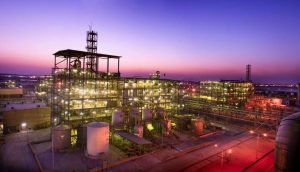 شکست رکورد تولید ماهانه ایزوسیانات در پتروشیمی کارون