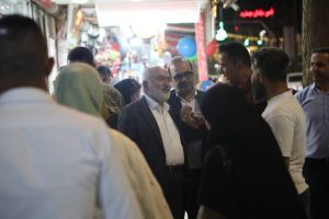 استاندار خوزستان در بازدید سرزده از بازار ایذه: گوش شنوای مردم هستم