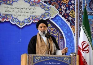 معلم‌ها برای حفظ شاخصه‌های شهید مطهری در وجود خود تلاش کنند