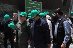 بازدید دستیار ویژه و مشاور عالی فرمانده معظم کل قوا از شرکت فولاد خوزستان