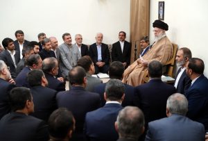 فضای عمومی کشور برای خدمت به مردم مناسب است