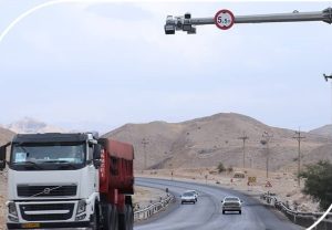 افزایش تردد خودروهای سنگین در محورهای استان خوزستان