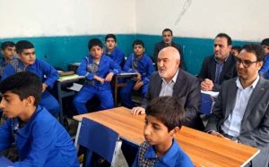 استاندار خوزستان: آموزش و پرورش دانش‌آموزان را با زندگی اجتماعی آشنا کند