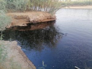 نشت نفت خام به رودخانه مارون بر اثر فرسودگی خط لوله