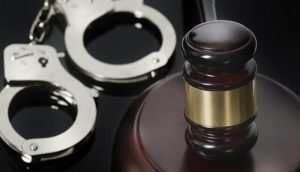 بازداشت کارمند شرکت نفت مسجدسلیمان به اتهام اختلاس و فساد مالی