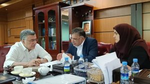 دستور وزیر بهداشت برای تامین تجهیزات سرمایه‌ای بیمارستان یازهرای دزفول