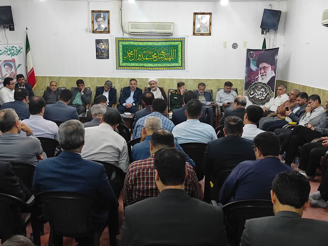 فرماندار: ۱۰ هزار میلیارد ریال طرح در دزفول آماده افتتاح و کلنگ زنی است فرماندار: ۱۰ هزار میلیارد ریال طرح در دزفول آماده افتتاح و کلنگ زنی است