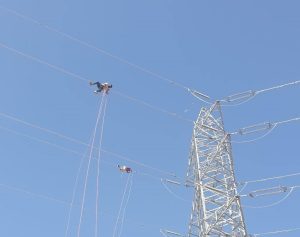 ساخت خط ۱۳۲ کیلوولت توانا- پاک‌چوب در پست نیروگاه شوش