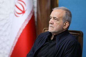 بررسی پیشرفت سه طرح نفتی و تامین کالا با حضور پزشکیان