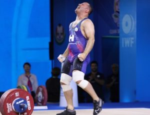 صدرنشینی خوزستانی‌ها در لیگ وزنه‌برداری