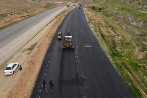 قطعه اول محور سه‌راهی امامزاده امیرحاضر-تشان چهارخطه می‌شود 