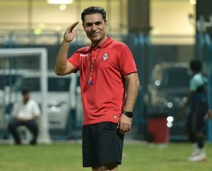 بهترین کادر فنی ایران روی نیمکت فولاد نشسته است