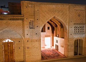 تبدیل خانه‌های تاریخی دزفول به کارگاه‌های زنده هنری