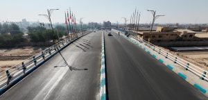 پل شهدای نهضت آباد اهواز زیر بار ترافیک رفت