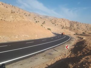 خط‌کشی ۳۰۰ کیلومتر از محورهای باغملک با هدف تسهیل دسترسی به روستاها و مسیرهای اصلی‌