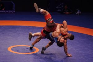 آغاز رقابت‌های کشتی فرنگی بزرگسالان کشور در اهواز