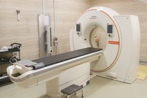 بوستانی: پت‌اسکن گلستان تشخیص سرطان در خوزستان را متحول می‌کند