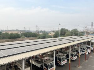 بهره‌برداری از نیروگاه خورشیدی ۱۲۳ کیلوواتی توزیع برق اهواز